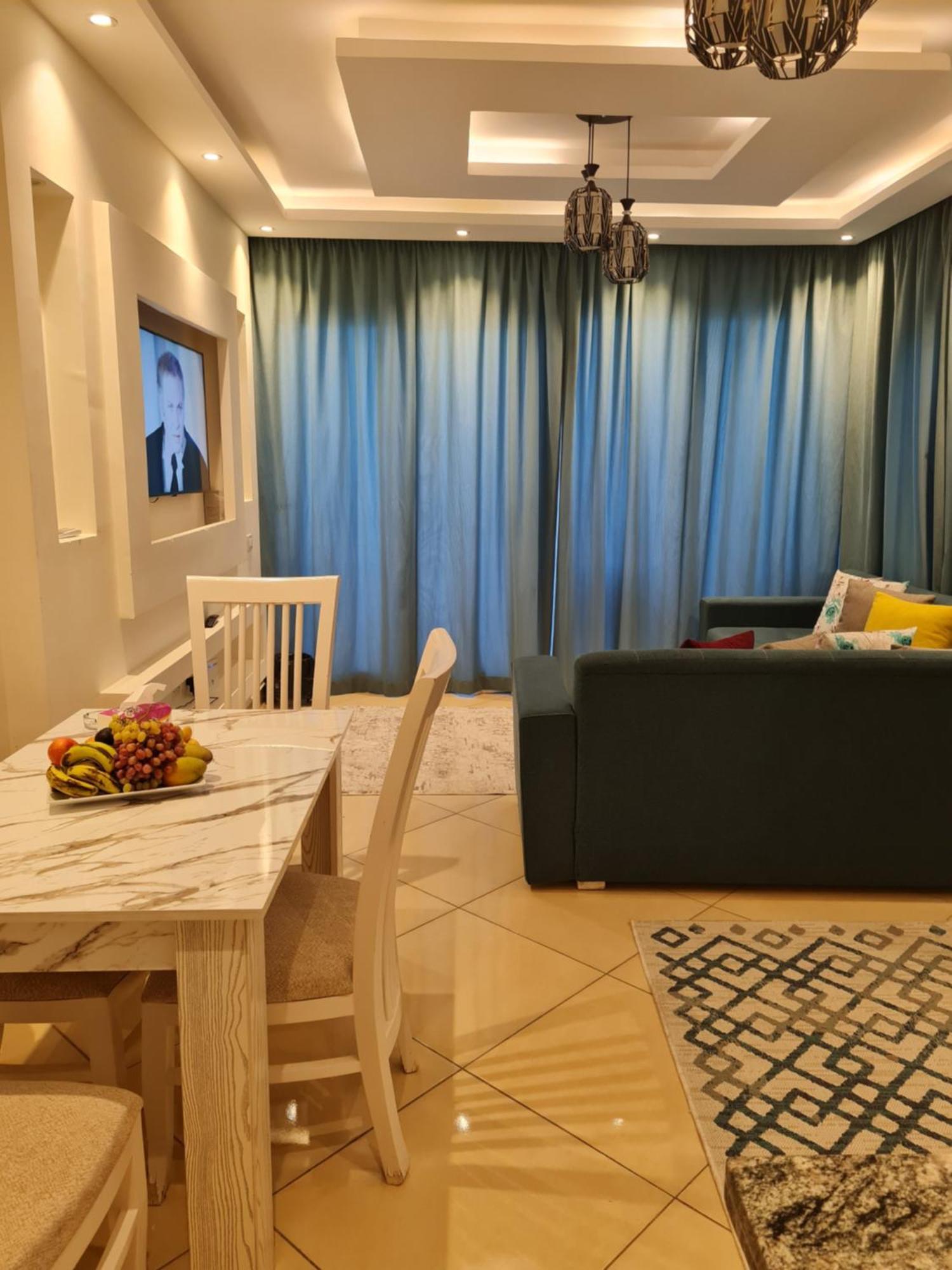 Hills Apartament *